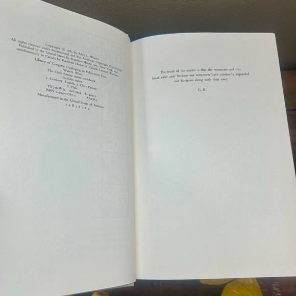 Chez Panisse Menu Cookbook Copyright 1982 by Alice L. Waters - Picture 5 of 10